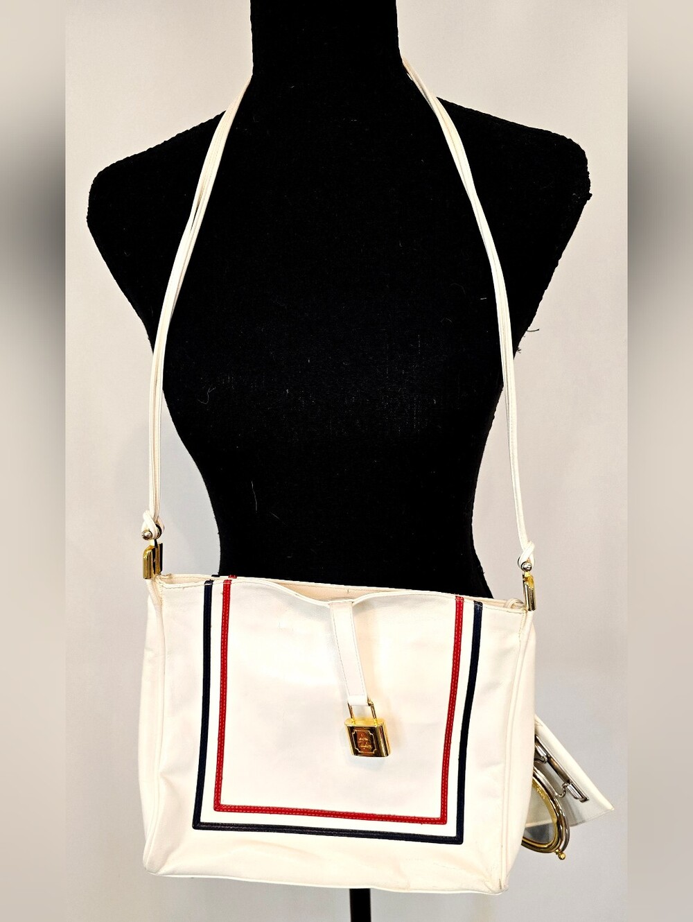 Lou Taylor Vintage Nautical White Crossbody Purse Navy Red Trim Mirror Charm